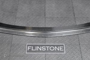 ลิ้นหน้า Carbon fiber สำหรับ C238 E-Class LCI ทรง GTS
