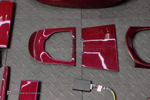 ชุดภายใน Carbon Fiber สำหรับ W464 G-Class สีแดง