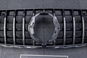 กระจังหน้า สำหรับ W253 GLC-Class facelift ทรง GT สีโครเมี่ยม แท้ A2538882201