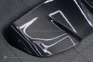 สปอยเลอร์หลังคา Carbon Fiber สำหรับ Audi Q8 Dry Carbon