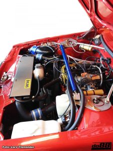 อินเตอร์คูลเลอร์ do88 สำหรับ Volvo 240 Group-A replica