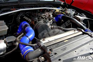 ท่อแรงดัน do88 สีน้ำเงิน สำหรับ Volvo 700/900 Turbo (w.o AC)