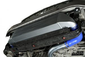 อินเตอร์คูลเลอร์ do88 สำหรับ Volvo C30/S40/V50/C70 Turbo 04-13