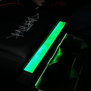 ไฟแอมเบียนต์ คอนโซลกลาง Hansshow Tesla Cybertruck (RETRACTABLE MULTI-PORT CHARGING)