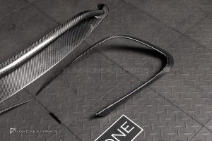 ชุดลิ้นหน้า Carbon Fiber W117 CLA-Class Facelift ทรง CLA45 AMG