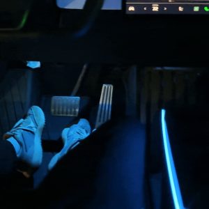 ไฟแอมเบียนต์ ใต้เท้า Hansshow Tesla Cybertruck
