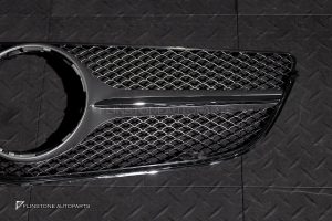 กระจังหน้า สำหรับ W207 E-Class Facelift ทรงเดิม OEM
