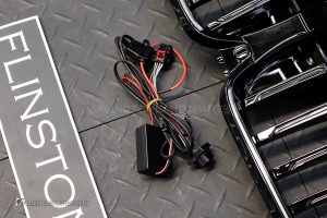 กระจังหน้า LED BMW G20 Series 3 PRE LCI เส้นเดี่ยว สีดำเงา