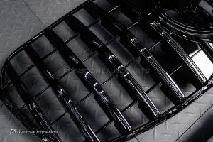 กระจังหน้า สำหรับ W167 GLS-Class Facelift ทรง GT สีดำเงา