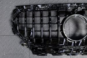 กระจังหน้า สำหรับ W214 E-Class ทรง AMG GT Black