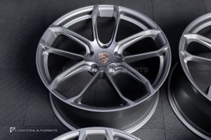 ล้อ Custom forged สำหรับ PORSCHE CAYENNE 9Y0.2 ทรง TURBO GT สีเทาขอบ 21 5-130