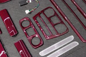 ชุดภายใน Carbon Fiber สำหรับ W464 G-Class สีแดง