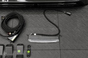 ลิ้นหน้า พร้อมไฟ LED Daytime Carbon Fiber สำหรับ W465 G-Class ทรง USUS Autoclave
