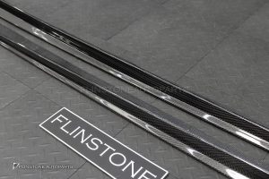 สเกิร์ตข้าง Carbon Fiber สำหรับ BMW X6 G06 LCI ทรง Larte design
