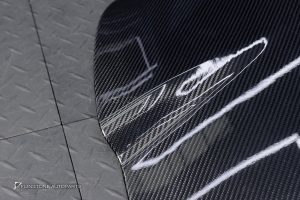 สปอยเลอร์หลังคา Carbon Fiber สำหรับ Audi Q8 Dry Carbon