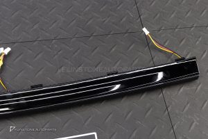 คิ้วไฟ LED กระจังหน้า ชิ้นกลาง สำหรับ W907 Sprinter