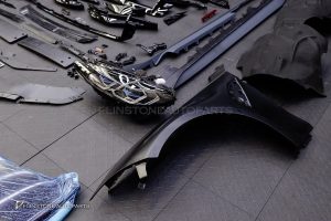 ชุดแต่งรอบคัน สำหรับ BMW F32 Series 4 เป็น G82 M4