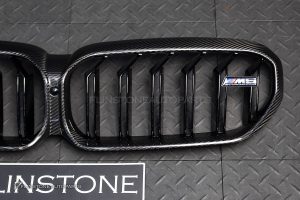กระจังหน้า Carbon Fiber USUS AUTOCLAVE BMW G30 LCI Series 5 ทรง M5 พร้อม โลโก้
