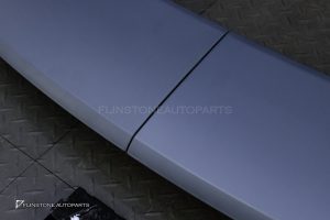 สปอยเลอร์ท้าย LED สำหรับ Porsche 971.1 Panamera งานดิบ