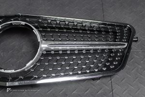 กระจังหน้า สำหรับ W212 E-Class ทรง Diamond ไม่มีรูกล้อง