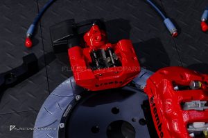 ชุดเบรค Brembo สำหรับ Xpeng G6 สีแดง