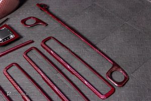 ชุดภายใน Carbon Fiber สำหรับ W464 G-Class สีแดง