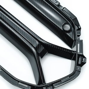 กระจังหน้า Carbon Fiber BMW M3 (V2 กันชน ADRO) ADRO แท้