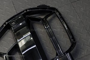 กระจังหน้า สำหรับ BMW M3 G80-M4 G82 ทรง CSL สีดำเงา