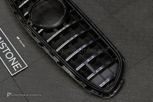 กระจังหน้า สำหรับ W254 GLC-Class ทรง GLC43 GLC63 AMG 1.1 มีกล้อง สีดำด้าน-ครเมี่ยม ขอบดำเงา