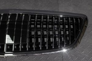 ตำหนิ กระจังหน้า สำหรับ W222 S-Class ทรง MAYBACH สีโครเมี่ยม
