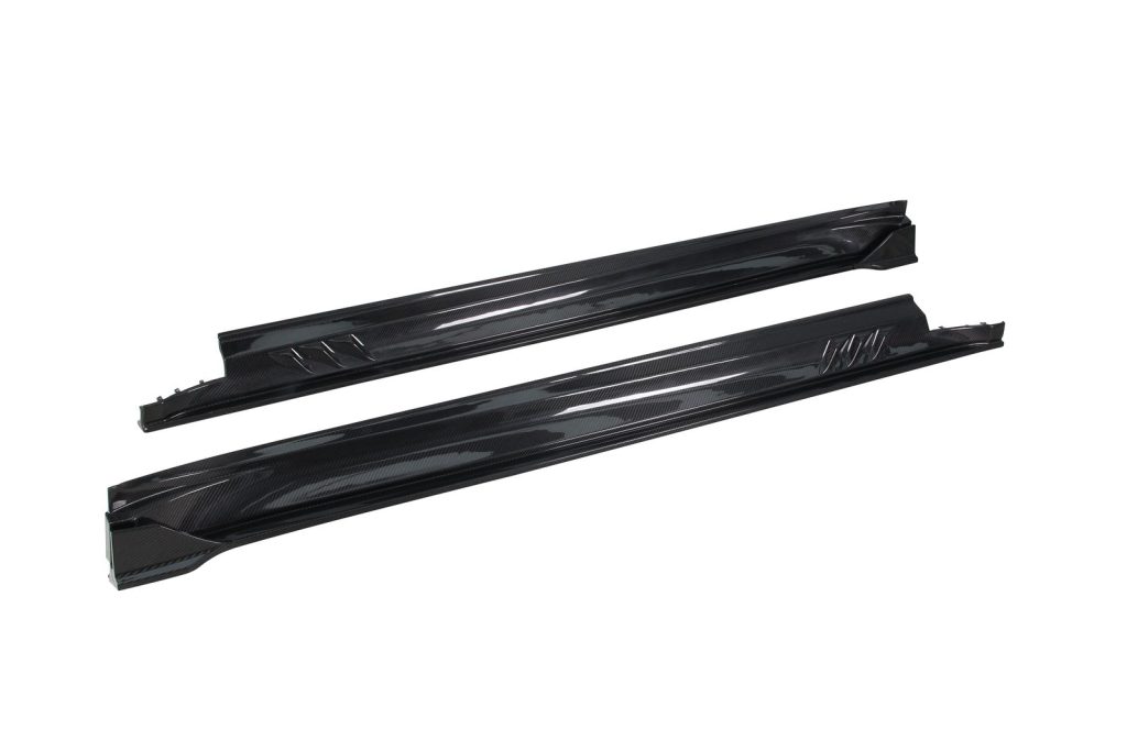 สเกิร์ตข้างคาร์บอนไฟเบอร์ Porsche Taycan PAKTECHZ Ver.2