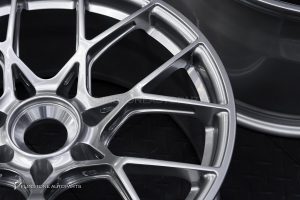 ล้อ Custom forged สำหรับ 992 Carrera ทรง GT3 ขอบ 21-20