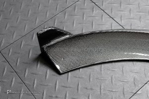 ลิ้นหน้า Carbon fiber สำหรับ C238 E-Class LCI ทรง GTS