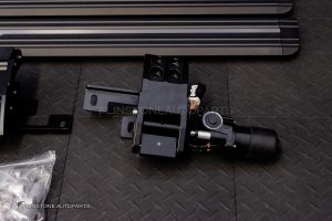 ชุดบันไดข้างไฟฟ้าอัตโนมัติ สำหรับ W464 G-Class แบบยาว แบบมีโลโก้ AMG