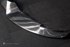 ลิ้นหน้า Carbon Fiber PORSCHE TAYCAN ทรง MANSORY
