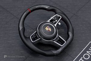 พวงมาลัย พร้อม Airbag Carbon Fiber สำหรับ Porsche Cayenne 958 ก้านสีโครเมี่ยม-ดำ หนังสีดำ ด้ายสีแดง