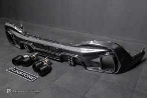 ดิฟฟิวเซอร์พร้อมปลายท่อ Carbon fiber สำหรับ BMW X6 G06 LCI ทรง Larte Design