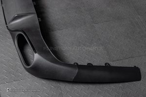 ดิฟฟิวเซอร์พร้อมปลายท่อ สำหรับ C238 E-Class ทรง E53 AMG สีดำเงา