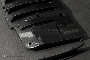 ชุดดิฟฟิวเซอร์ พร้อม ปลายท่อ Carbon Fiber สำหรับ W205 C-Class ทรง IMP