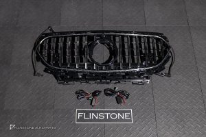 กระจังหน้า LED สำหรับ W214 E-Class ทรง E53 AMG GT สีดำเงา-โครเมี่ยม มีกล้อง