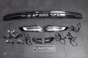 ชุดไฟท้าย สีขาว สำหรับ Porsche Cayenne 958.1 เป็น Cayenne 9Y0.2