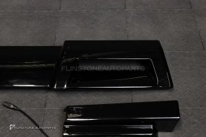 สปอยเลอร์หลังคา พร้อมไฟ LED สำหรับ GWM TANK500 สีดำเงา