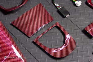 ชุดภายใน Carbon Fiber สำหรับ W464 G-Class สีแดง