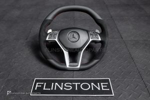 พวงมาลัย พร้อม Airbag สำหรับ W207 E-Class หนังดำ ด้ายแดง กรอบสี ดำ-เงิน