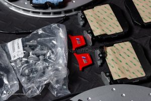 ชุดเบรค สำหรับ BMW X5 G05 ทรง M Performance แท้ 34112458883
