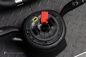 คอพวงมาลัย+พวงมาลัย พร้อม Airbag สำหรับ Mercedes-Benz C238 E-Class ก้านสีโครเมี่ยม หนังสีดำ ด้ายสีแดง