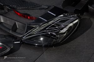 ชุดเปลี่ยนโฉม สำหรับ Porsche 971 Panamera เป็น 976 Panamera