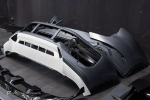 ชุดแปลงโฉมรอบคัน สำหรับ Porsche Cayenne 958.1 เป็น Cayenne 9Y0.2 หน้า TURBO หลัง Sport Design