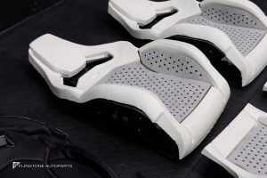 ชุดเบาะ Custom สำหรับ W205 C-Class ทรง AMG Bucket Seat หนังดำ ด้ายแดง กรอบแดง