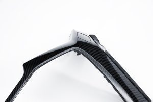 กรอบกระจังหน้าคาร์บอนไฟเบอร์ Audi RS3 8Y PAKTECHZ